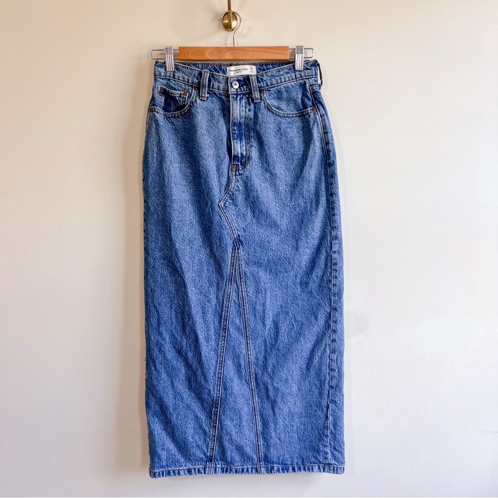 Abercrombie & Fitch Denim Midi Skirt